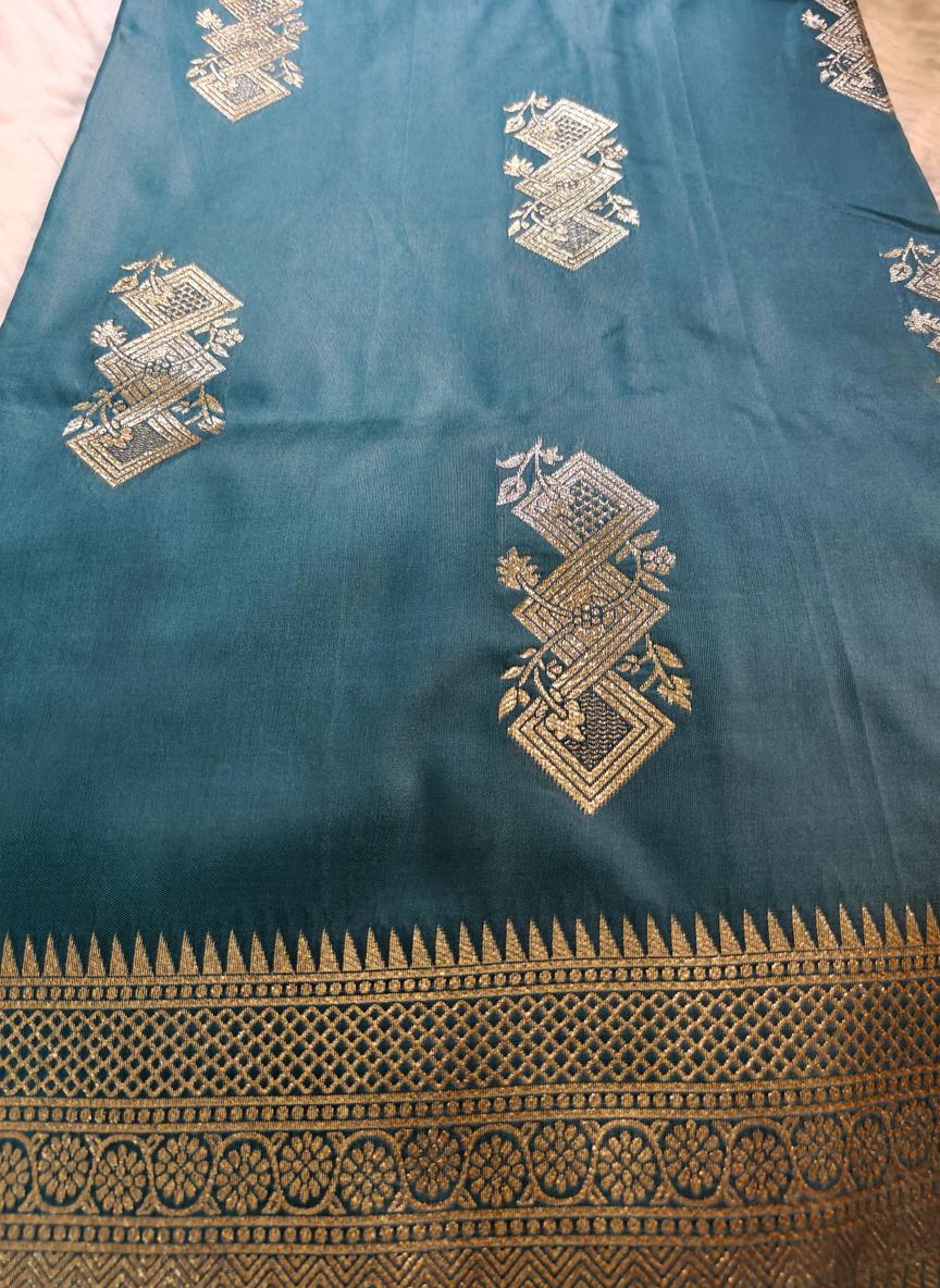 Pastel Blue Color Authentic Varanasi Banarasi Silk Saree in Traditional Gold Zari - Kanyaraa