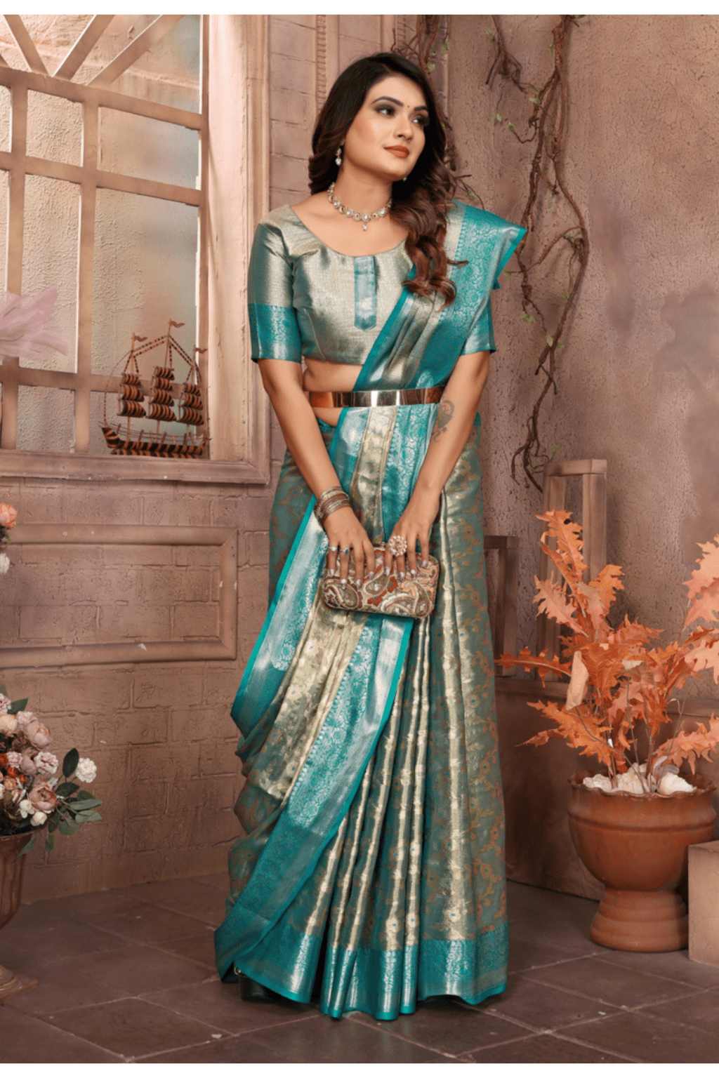 Traditional Gray Kanjivaram Handloom Tissue Silk Saree - Kanyaraa