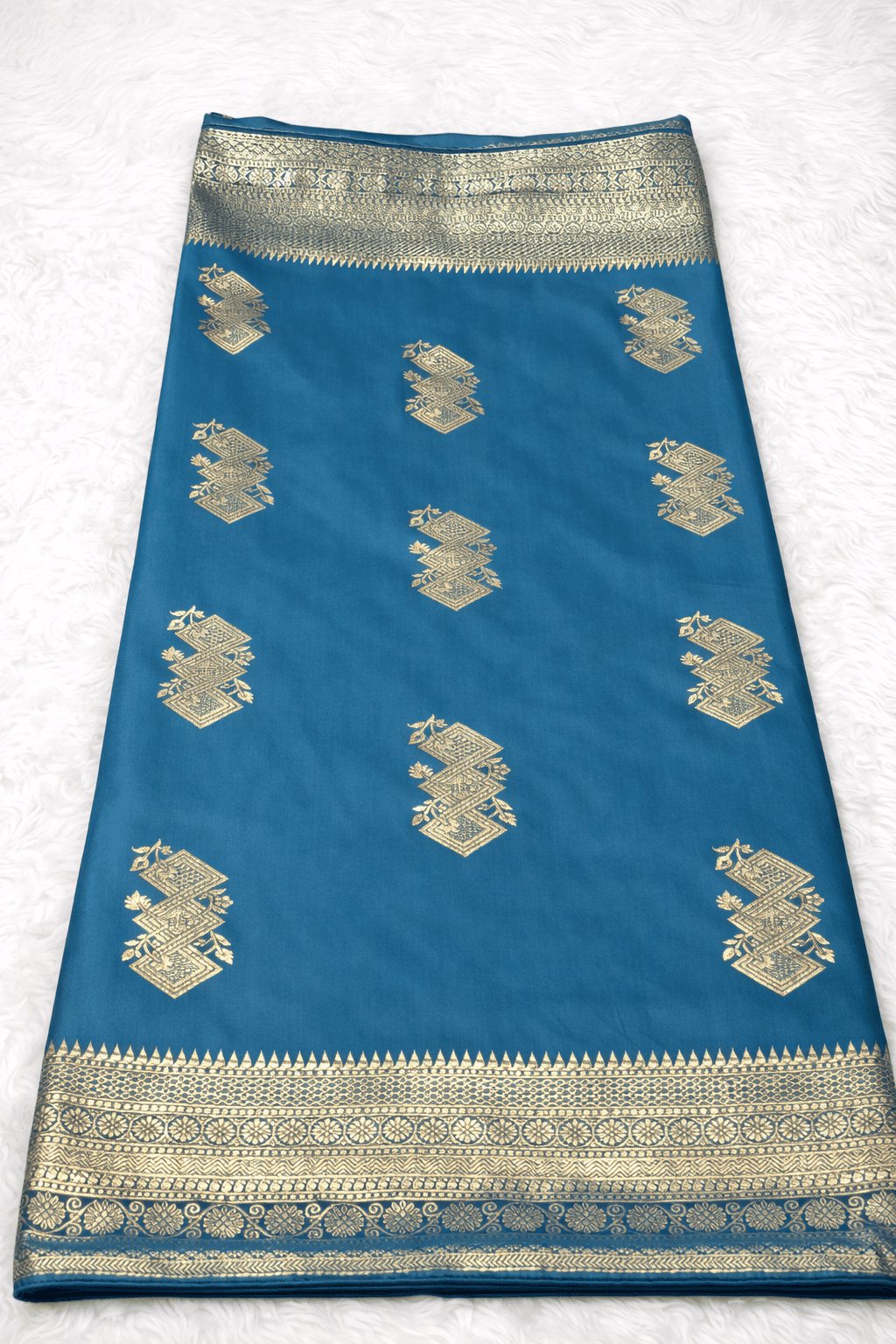 Turquoise Color Authentic Varanasi Banarasi Silk Saree in Traditional Gold Zari - Kanyaraa